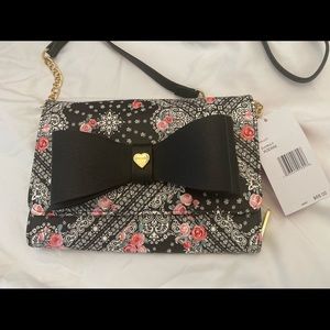 NWT Betsey Johnson Floral Wallet Style Clutch/ Cross body/ Shoulder Purse!